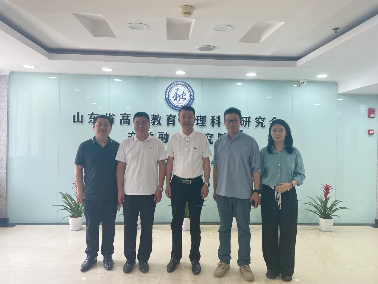 北京网梯科技发展有限公司来我院交流洽谈 北京网梯科技发展有限公司来我院交流洽谈